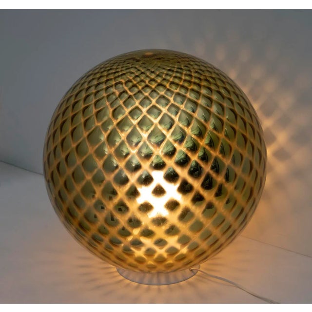 Mid-Century Modern Italian Murano Glass & Gold Diamond Table Lamp, 1970s For Sale - Image 6 of 7