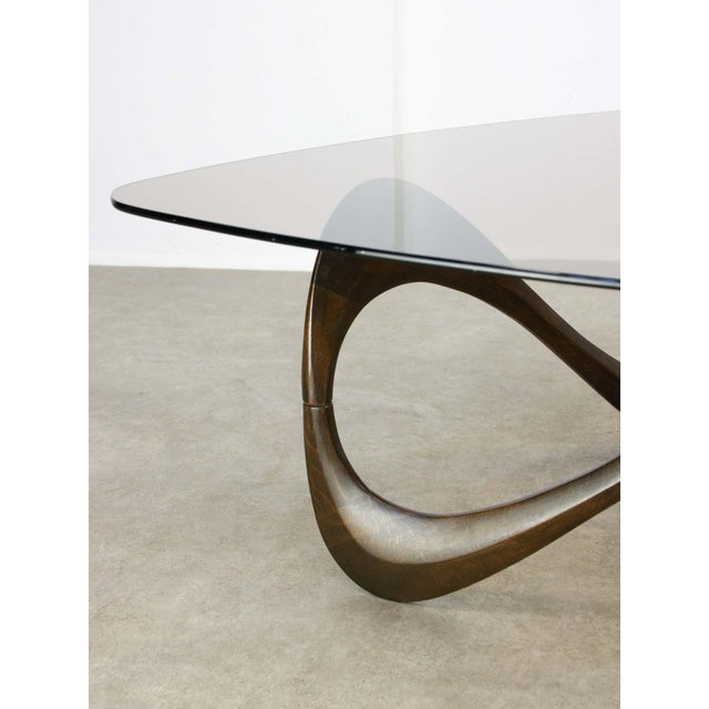 Italian Organic Snake Wooden and Smoked Glass Coffee Table, 1960s For Sale - Image 4 of 18