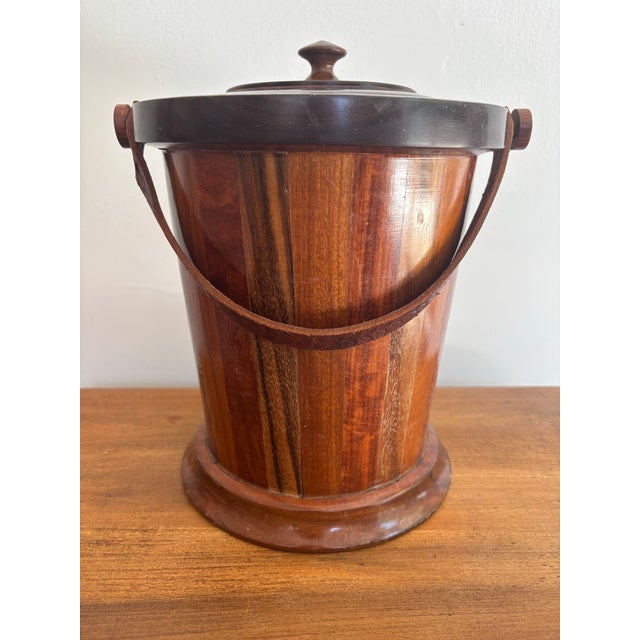 Late 20th Century Late 20th Century Bench Made Wooden Ice Bucket With Leather Handle For Sale - Image 5 of 7