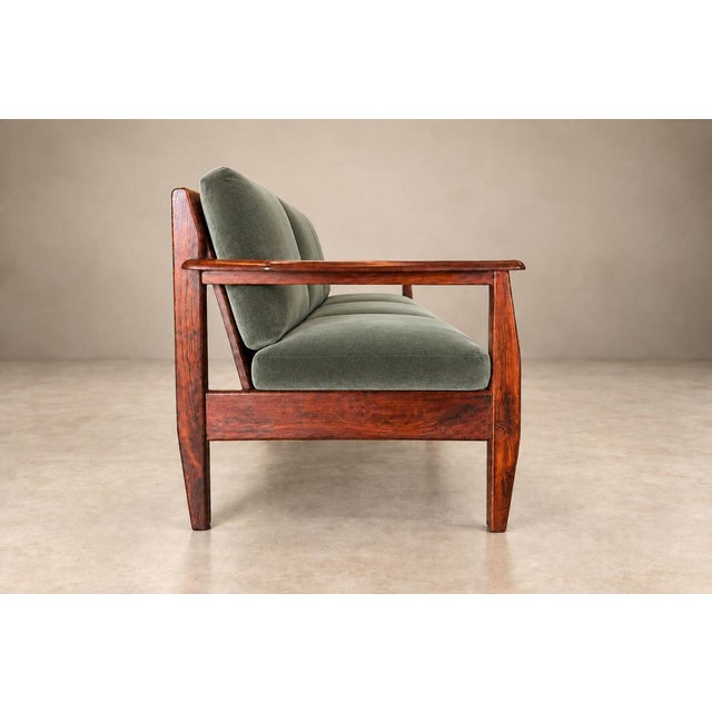 Brazilian Modern Sofa in Rosewood and Celadon Mohair, Attributed to Jean Gillon, Brazil, 1960s - Lot 703 For Sale - Image 15 of 18