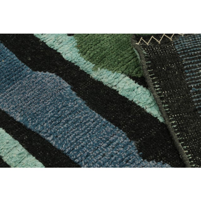 Textile Rug & Kilim’s Scandinavian Style Geometric Rug in Retro Design For Sale - Image 7 of 7