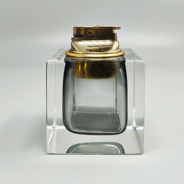 1960s Stunning grey table lighter in Murano sommerso glass By Flavio Poli for Seguso. This piece showcases the iconic...