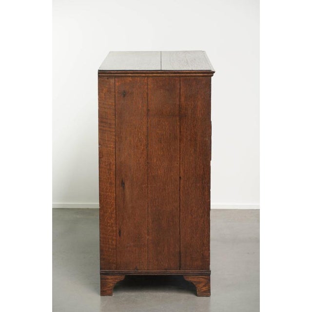 Large Antique English Chest of Drawers, 1700s For Sale - Image 4 of 14