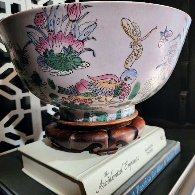 Mid 20th Century Large Chinese Famille Rose Porcelain Bowl With Birds, Lotus & Butterflies on Carved Wood Stand For Sale - Image 4 of 13