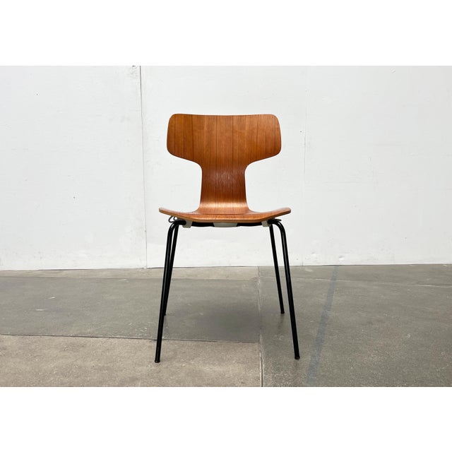 Wood Mid-Century Model 3103 Hammer Stacking Chairs by Arne Jacobsen for Fritz Hansen, Denmark, 1960s, Set of 7 For Sale - Image 7 of 18