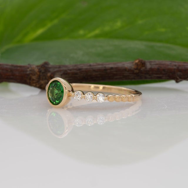 Tsavorite Garnet Ring With Earth-Mined Diamond Accents in Solid 14k Gold, Size 6.75 For Sale In Columbus - Image 6 of 9