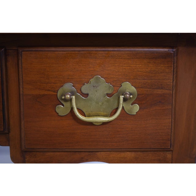 Henkel Harris Queen Anne Cherry Vanity or Desk For Sale - Image 11 of 18