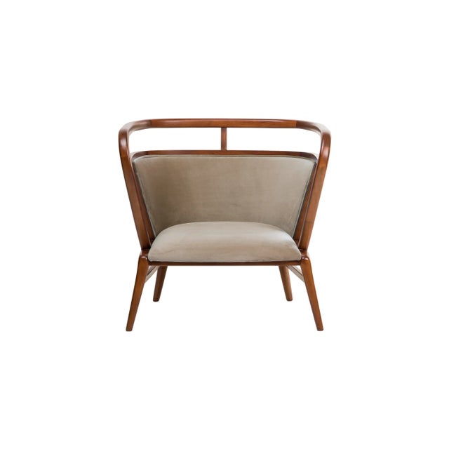 EMPIRE is a fresh and innovative minimalist collection designed to lend a soothing atmosphere to any contemporary living...