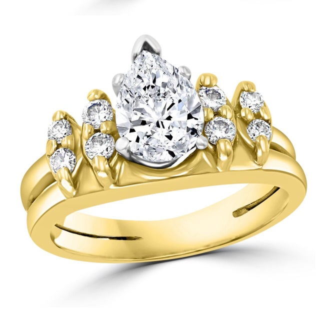 1.0 Carat Pear Shape Center Diamond Engagement 14 Karat Yellow Gold Ring For Sale - Image 9 of 18