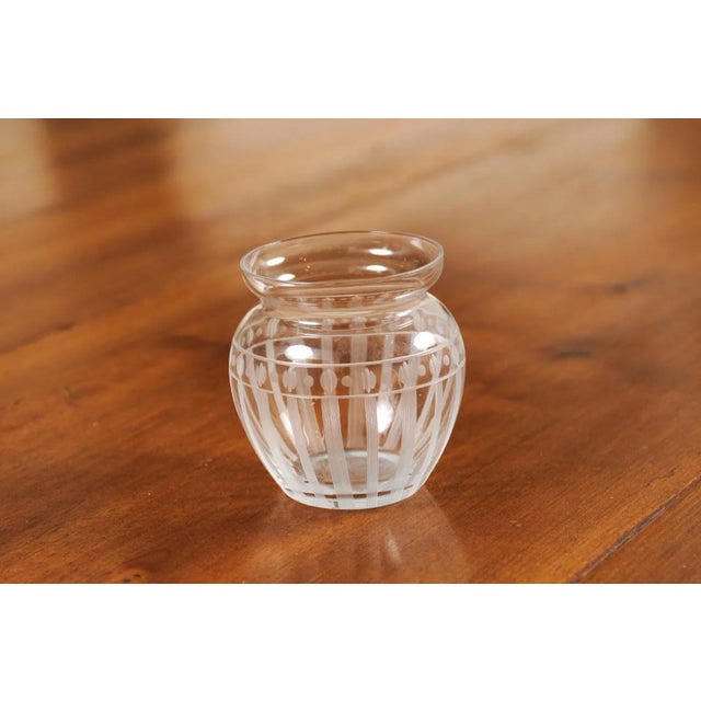 20th Century Petite English Glass Bulbous Container with Etched Motifs For Sale In Atlanta - Image 6 of 12