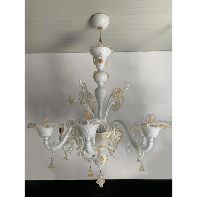 Murano Glass Chandelier in Milky and Gold with Flowers and Leaves by Simoeng For Sale - Image 4 of 14
