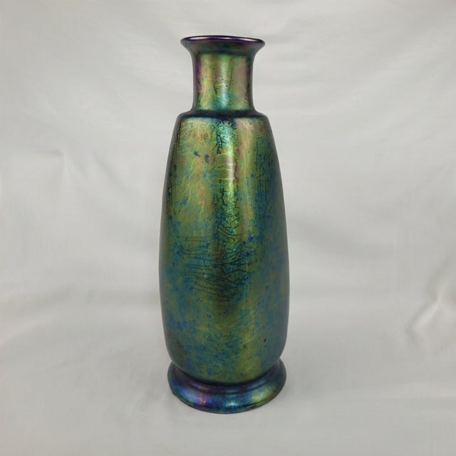 Antique Iridescent Art Glass Vase Victorian Portrait Oil Slick Finish 13.5in For Sale - Image 4 of 10