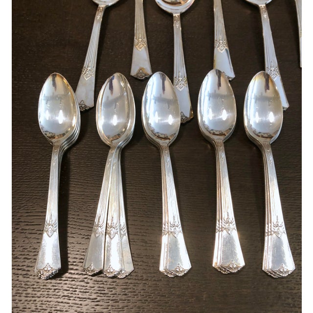 Vintage 1930 S Art Deco Wm Rogers Sectional Guild Aka Cadence Silver Plate Flatware With Chest 52 Piece Set Chairish