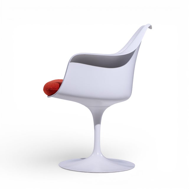 Knoll Eero Saarinen for Knoll Mid Century Tulip Armchair Dining Chair For Sale - Image 4 of 9