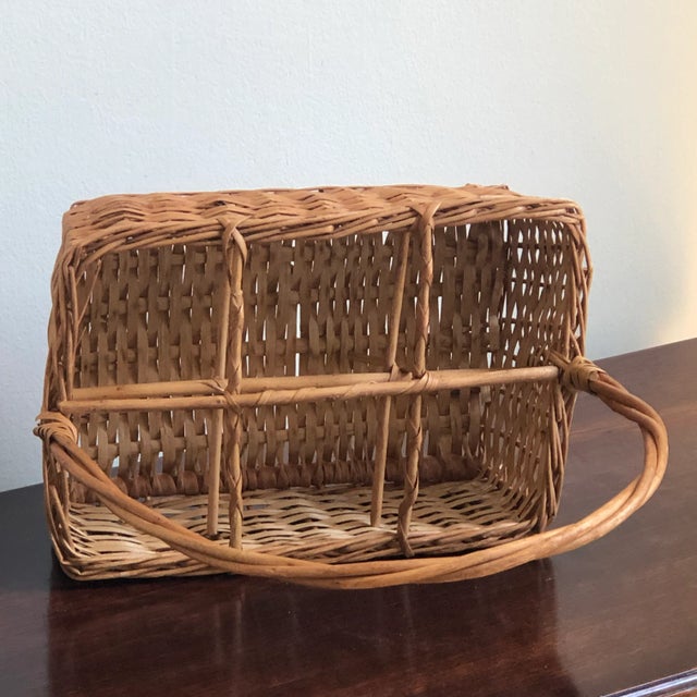 Wood 1960s Wicker Drink / Cocktail Caddy For Sale - Image 7 of 12