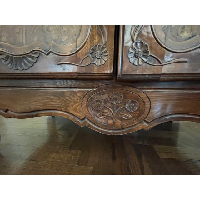 French Provincial Style Glass Front Cabinet For Sale - Image 4 of 6