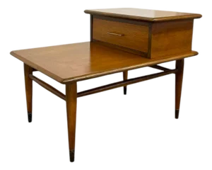 1970s Vintage Mid-Century Modern 1-Drawer Walnut End Table by Lane With Wood Inlay and Tapered Legs