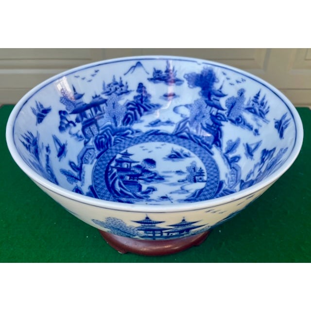 Late 20th Century Chinese Pattern Table Bowl With Stand For Sale - Image 5 of 11