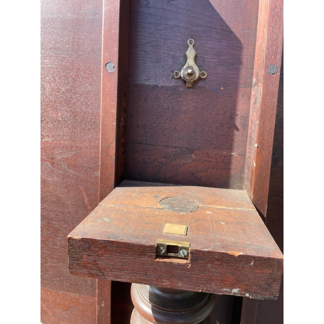 Antique Mahogany Tilt Top Table Large 36" For Sale In Philadelphia - Image 6 of 10