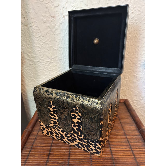 1990s John-Richard Leather and Brass Hinged Box For Sale - Image 9 of 13