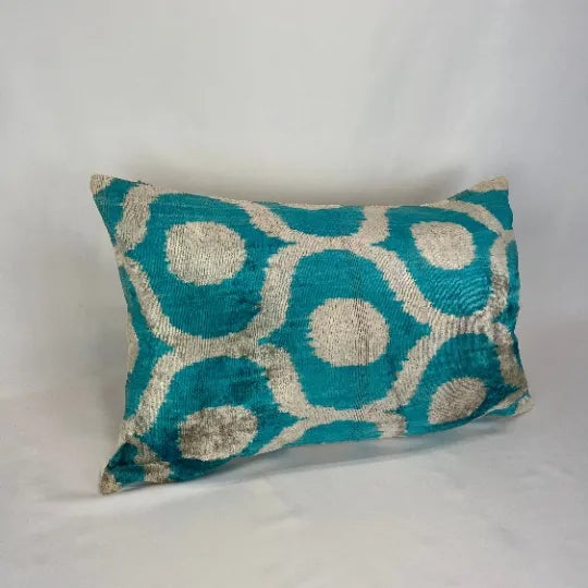 ●Ikats are vibrant fabrics that are hand-dyed and hand-woven. The origins date back to the Turkish people on the Silk Road...