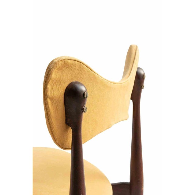 1960s Butterfly Chairs in Wood and Yellow Fabric by Inge and Luciano Rubino, 1960s, Set of 6 For Sale - Image 5 of 7