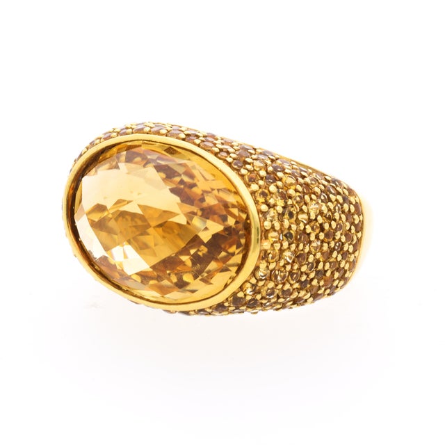 Contemporary Mid 20th Century 15 Carat Oval Checkerboard Citrine & Citrine Pave 14k Yellow Gold Cocktail Ring, Size 7 For Sale - Image 3 of 7