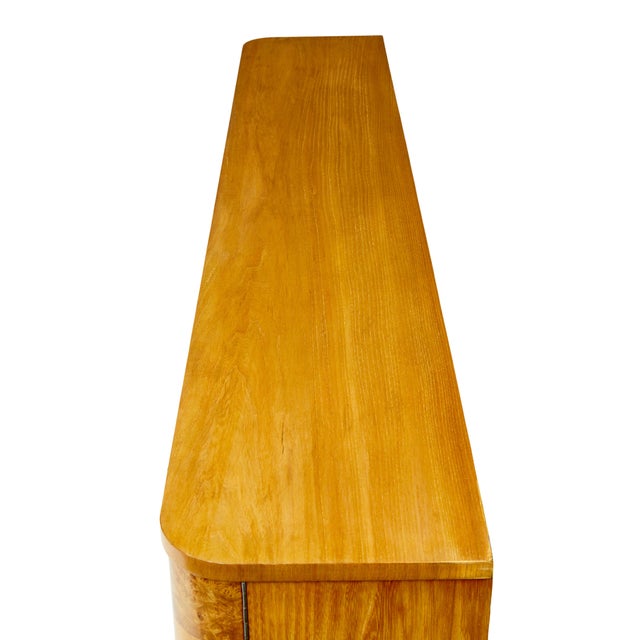 1950s Low Mid-Century Scandinavian Elm and Burr Open Bookcase, 1950 For Sale - Image 5 of 10