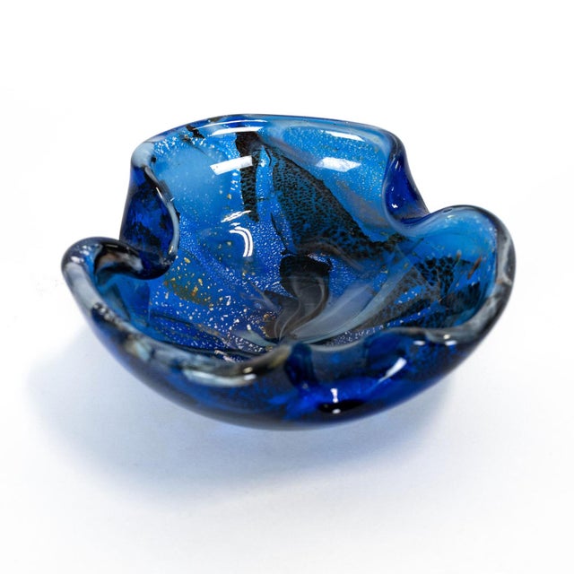 Italian 1960s Italian Murano Style Art Glass Blue Bowl / Ashtray For Sale - Image 3 of 9