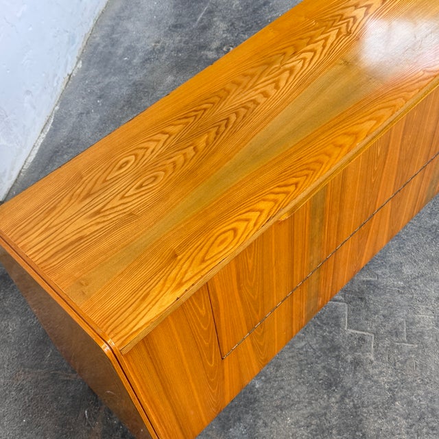 Czechoslovakian Sideboard by František Jirák for Tatra Nábytok, 1960s For Sale - Image 10 of 11