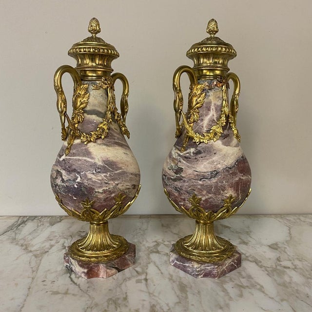 Pair 19th Century French Louis XVI Marble & Bronze d'Or Cassolettes For Sale In Dallas - Image 6 of 13