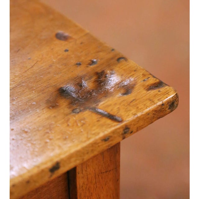 19th Century French Louis Philippe Walnut Side or Bedside Table With Drawer For Sale - Image 4 of 12