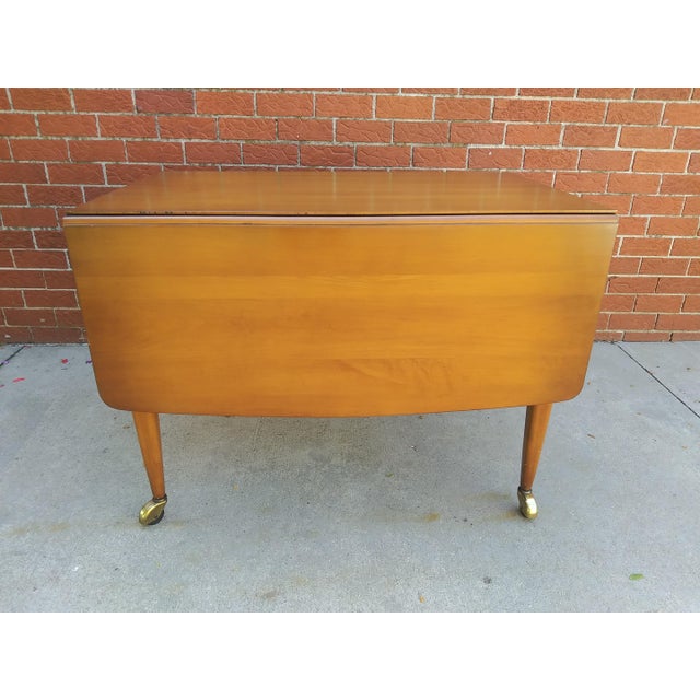 Willett Furniture Vintage Mid Century Willett Drop Leaf Dining Table For Sale - Image 4 of 13
