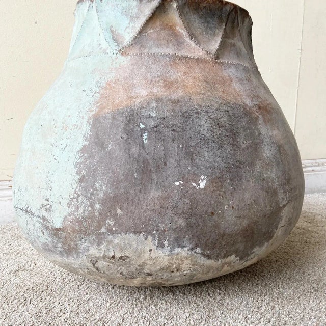 Early 20th Century Vintage Colombian Hand Made Clay Water Jug/Container For Sale - Image 5 of 11
