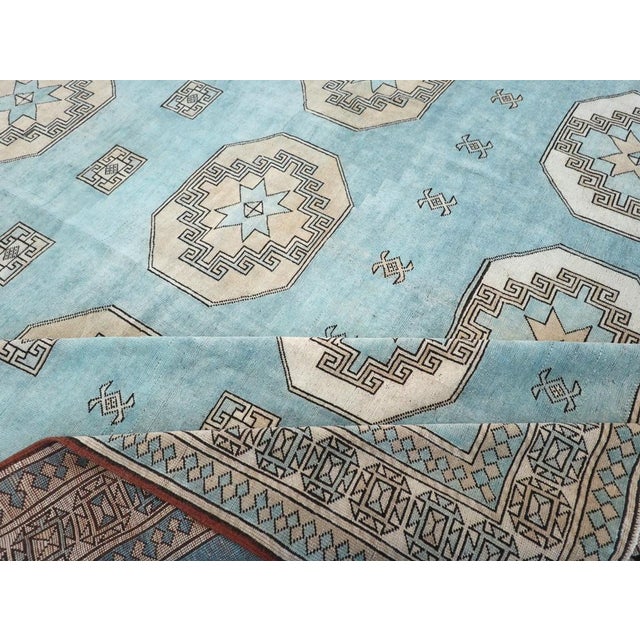 Textile Galerie Shabab Collection Mid-20th Century Turkish Oushak Large Room Size Carpet For Sale - Image 7 of 8