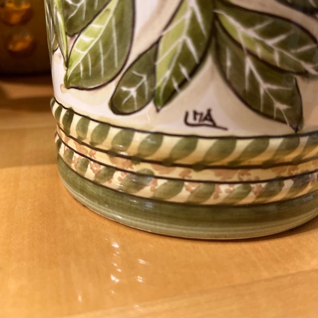 Ivory 1990s Italian Hand-Painted Ceramic Canister With Lid in Ivory, Green, and Yellow For Sale - Image 8 of 9