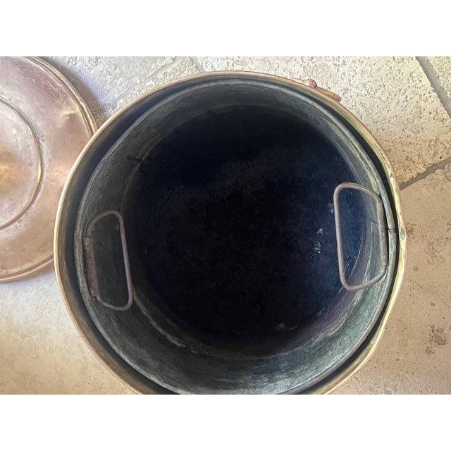 19th Century Copper Coal Lidded & Footed Bucket With Insert For Sale - Image 11 of 11