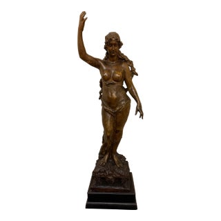 19th Century French Hand-Carved Venus or Aphrodite Statue in Faux Bronze, Circa 1870 For Sale