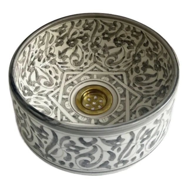 Gray Ceramic Pottery Round Vessel Washbasin Sink for Bathroom With Brass Drain & Gifts For Sale