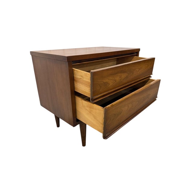 Mid-Century Modern 2-Drawer Walnut Nightstands - Set of 2 For Sale - Image 9 of 9