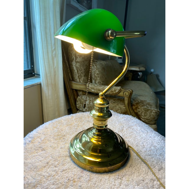 1960s Vintage Green Glass Banker’s Desk Lamp, Brass Finish, Adjustable Arm, Classic Library Table Lamp, Mid-Century Traditional Style For Sale - Image 5 of 12