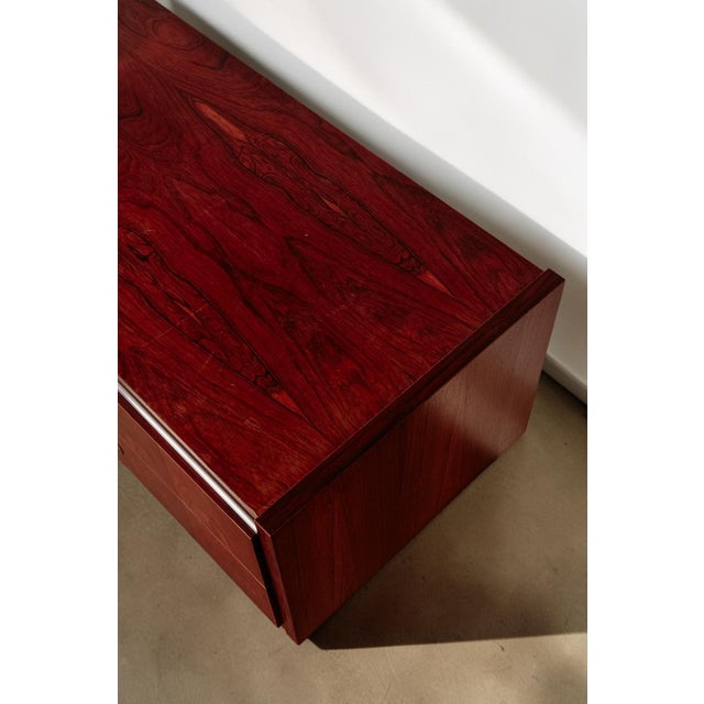 Mid-Century Indonesian Rosewood Veneer and Chrome Lowboard Dresser, 1960s, in Very Good conditions. Designed 1960 to 1969