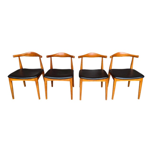 Mid-Century Wegner-Style Cowhorn Dining Chairs- Set of 4 For Sale