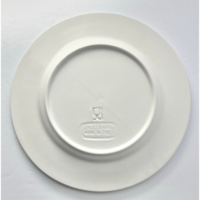 1990s 1990s Crate & Barrel 8 Large Ceramic White Embossed Grape Leaf Dinner Plates - Set of 8 For Sale - Image 5 of 6
