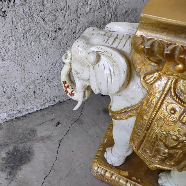 Mid 20th Century Hollywood Regency Gold & White Ceramic Elephant Garden Seat Plant Stand For Sale In Salt Lake City - Image 6 of 7