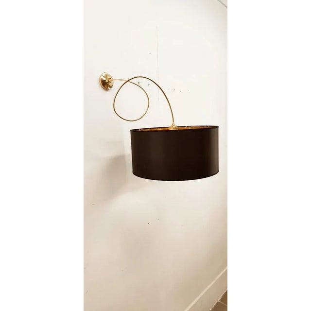Adjustable Arm in All Directions Wall Light, in Very Good conditions. Designed 1980 to 1989 Up to 250V (Europe/UK...
