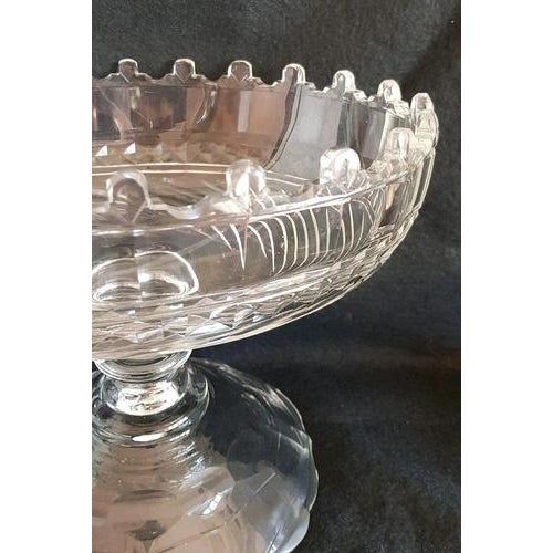 Edwardian Irish Cut Glass Fruit Bowl with Castle Rim For Sale - Image 9 of 14