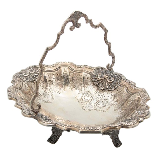 Silver Fruit Bowl with Chiseled Engravings For Sale