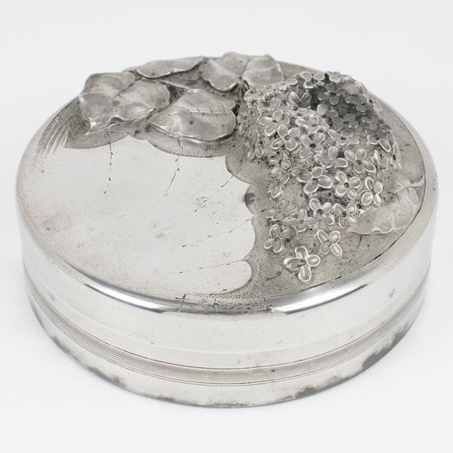 Albert Chezal Art Nouveau Pewter Box with Lilac Decor, France circa 1910 For Sale - Image 9 of 16