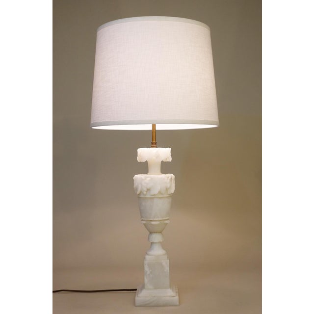 1930s XL Neoclassical Carved Urn Grapes Leaves Alabaster Marble Brass Table Lamp Italy For Sale In Los Angeles - Image 6 of 13
